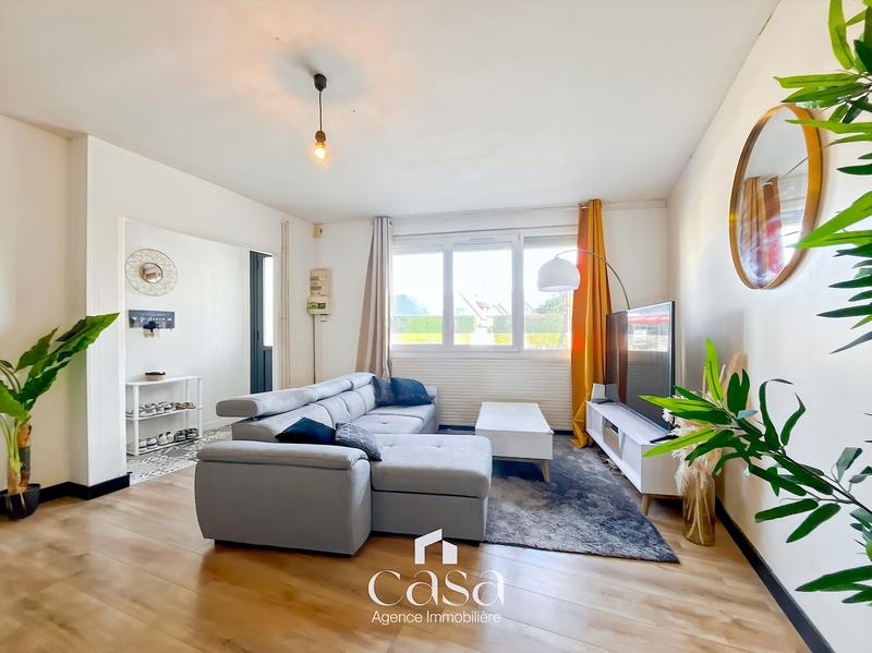 Maison - 98 m² - 4 pièces