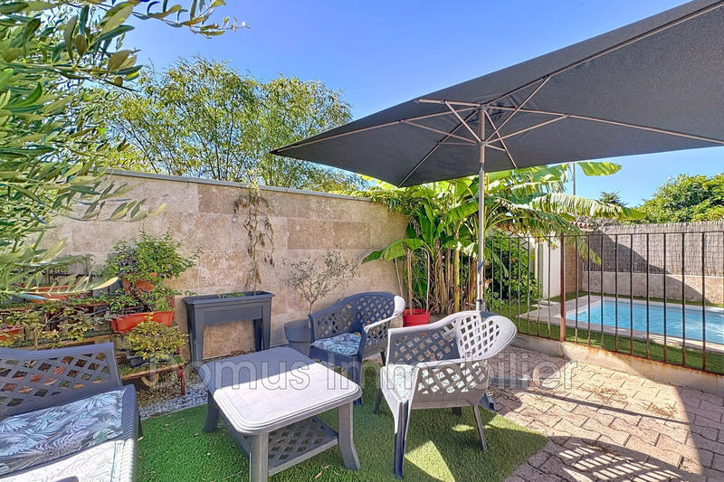 Maison - 92 m² - 4 pièces