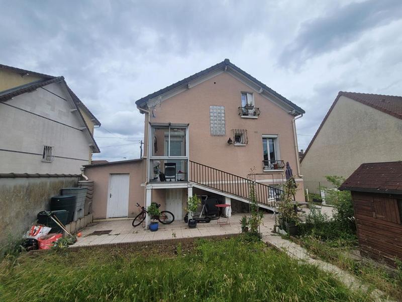 Maison - 105 m² - 3 pièces