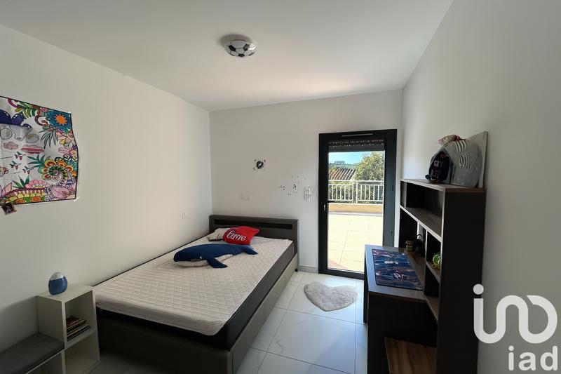 Maison - 170 m² - 7 pièces