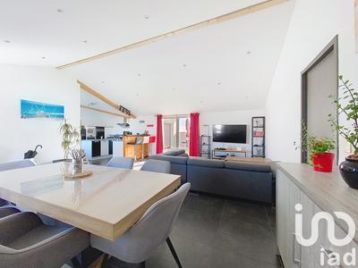 Maison - 142 m² - 5 pièces