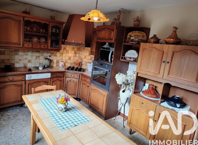 Maison - 229 m² - 10 pièces