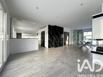 Maison - 126 m² - 5 pièces