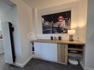 Appartement - 90 m² - 4 pièces