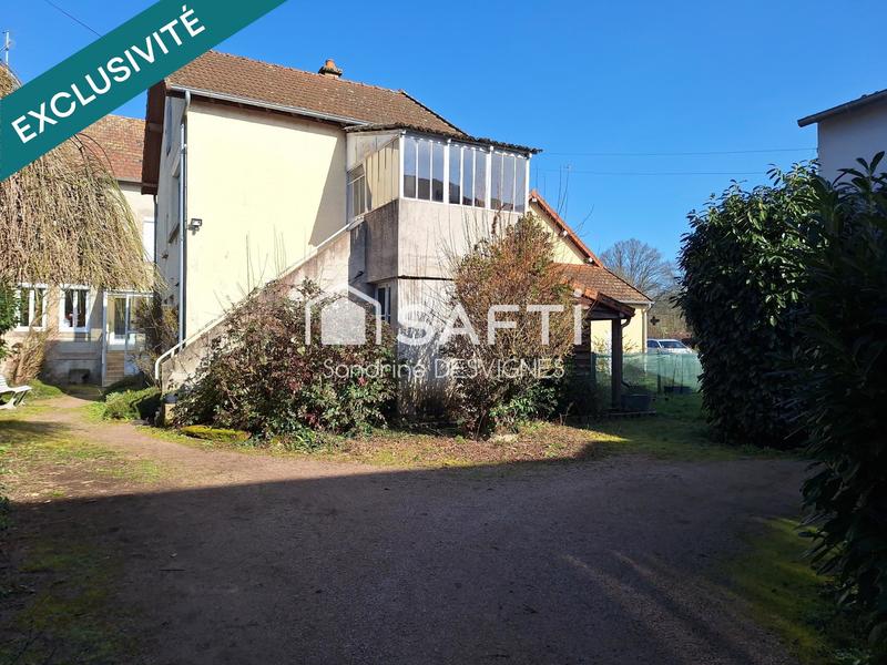 Maison - 215 m² - 9 pièces