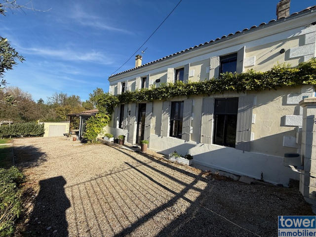 Maison - 171 m² - 6 pièces
