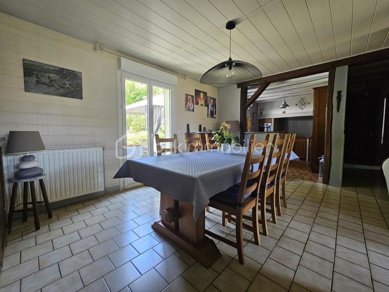 Maison - 104 m² - 5 pièces