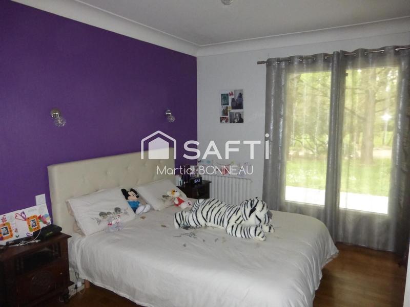 Maison - 200 m² - 7 pièces