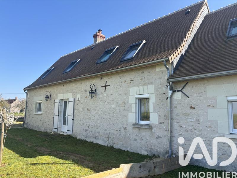 Maison - 208 m² - 9 pièces