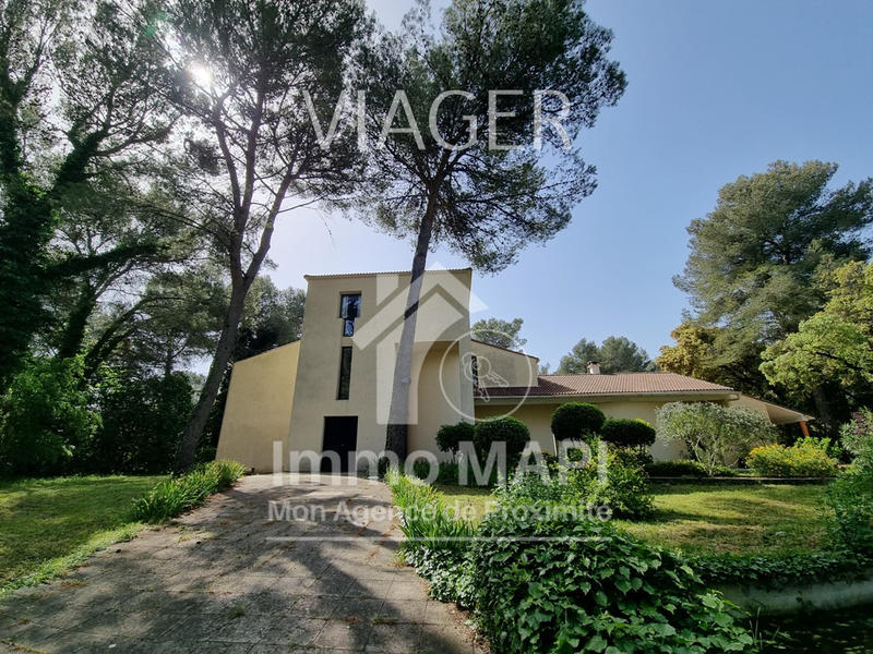 Viager - Maison - 478 m² - 14 pièces