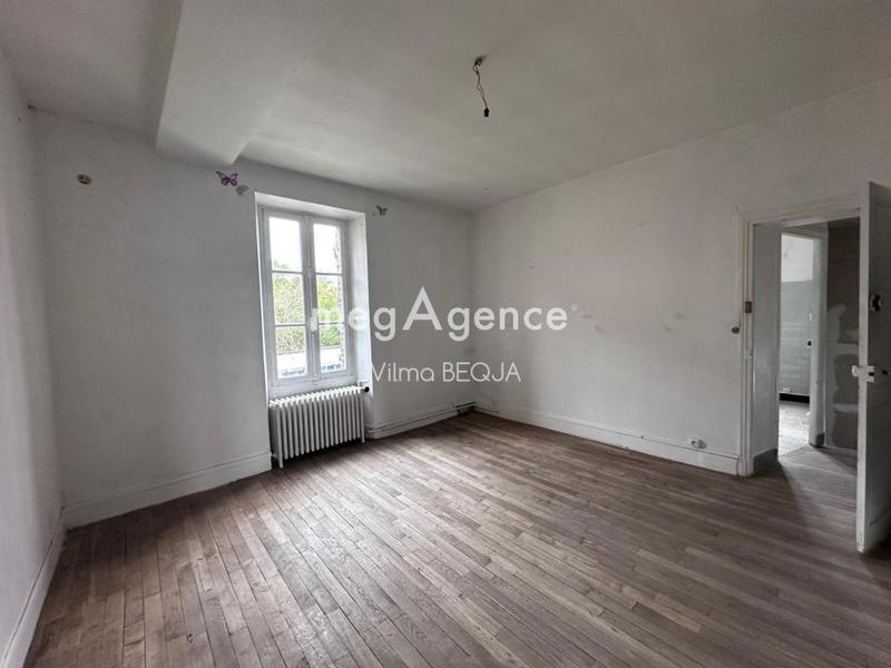 Moulin - 114 m² - 6 pièces