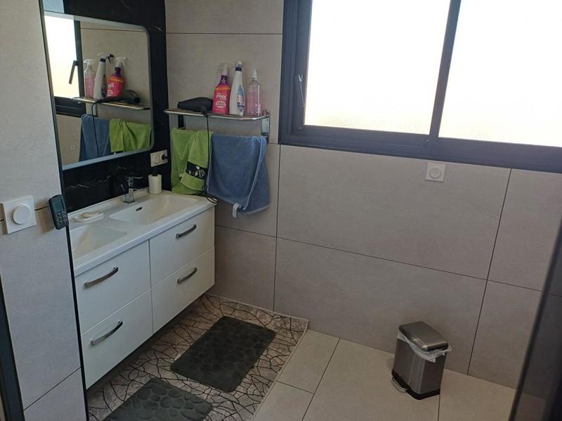 Villa - 120 m² - 5 pièces