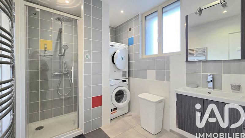 Maison - 226 m² - 8 pièces