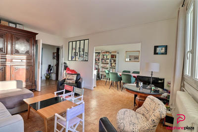 Appartement - 80 m² - 4 pièces