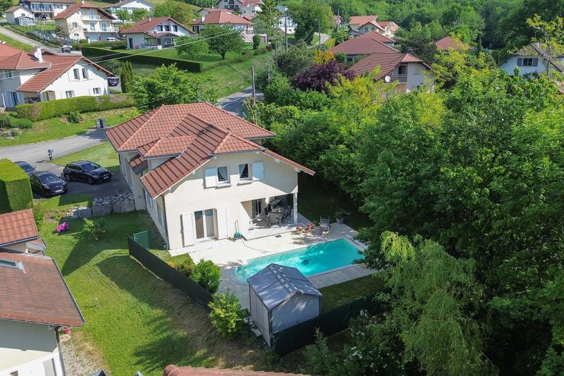 Maison - 142 m² - 5 pièces