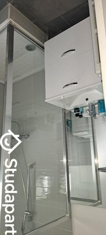 Chambre - 15 m² - 1 pièce