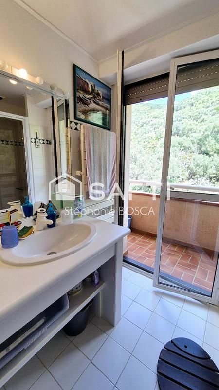 Appartement - 100 m² - 3 pièces