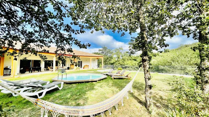 Maison d'architecte - 260 m² - 8 pièces