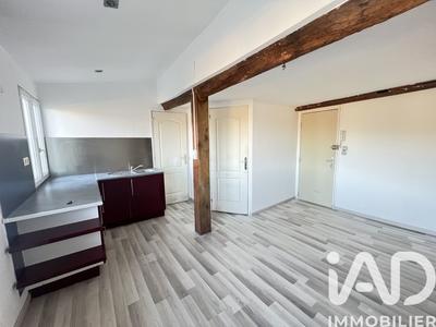 Studio - 27 m² - 2 pièces