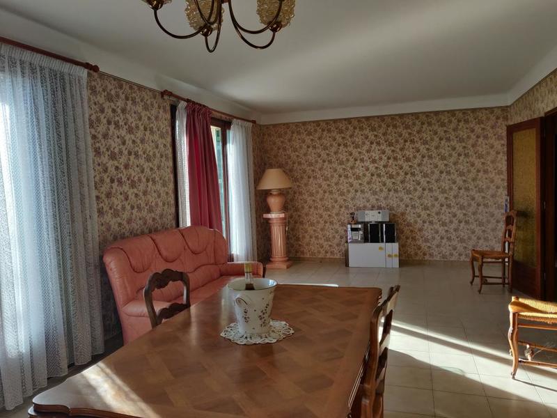 Maison - 180 m² - 5 pièces