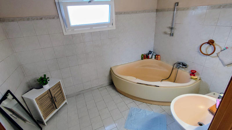 Maison - 107 m² - 5 pièces