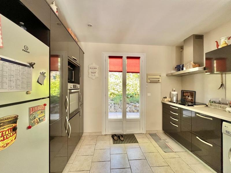 Maison - 104 m² - 5 pièces