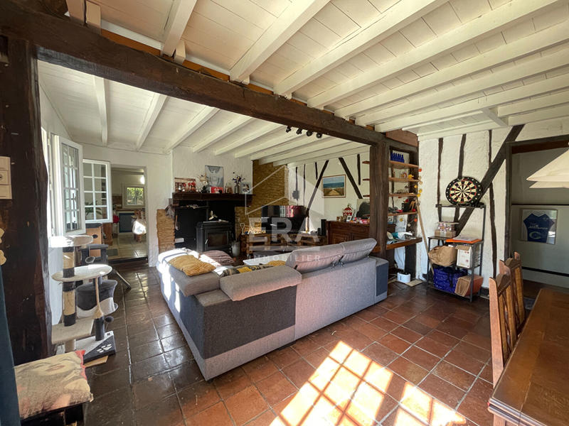 Maison - 95 m² - 5 pièces