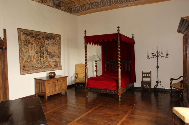 Visite du Château de Neuvic - Châteaux en Fête