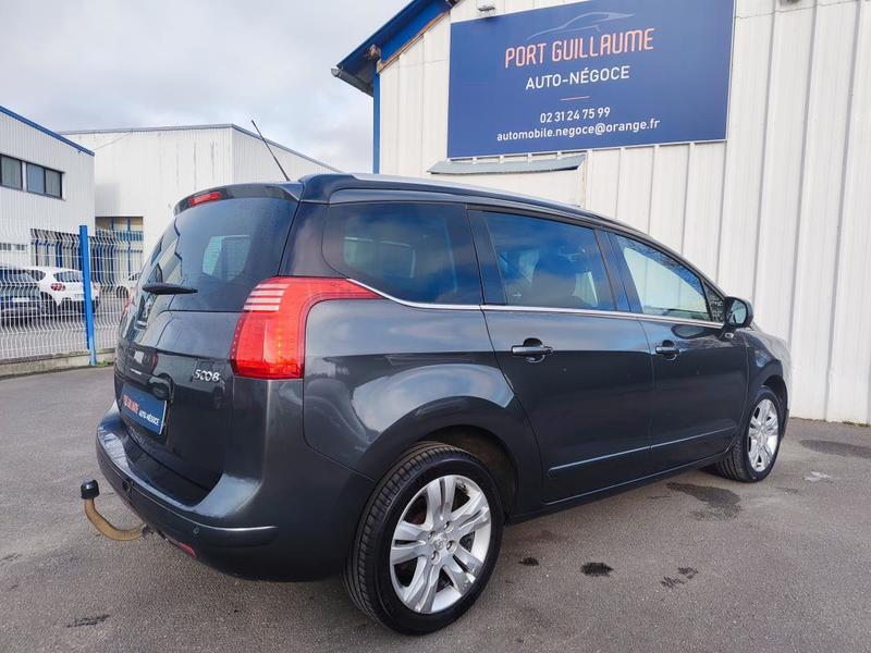Peugeot 5008 1.6 Bluehdi 120ch Eat6 7 Places Allure