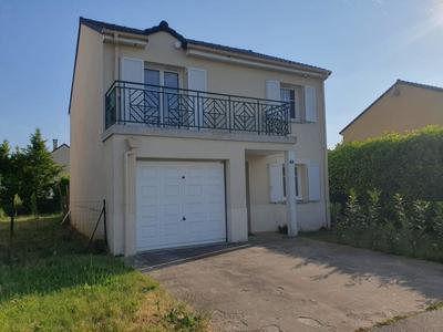 Maison - 97 m² - 5 pièces
