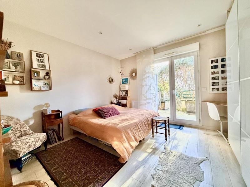 Appartement - 90 m² - 3 pièces