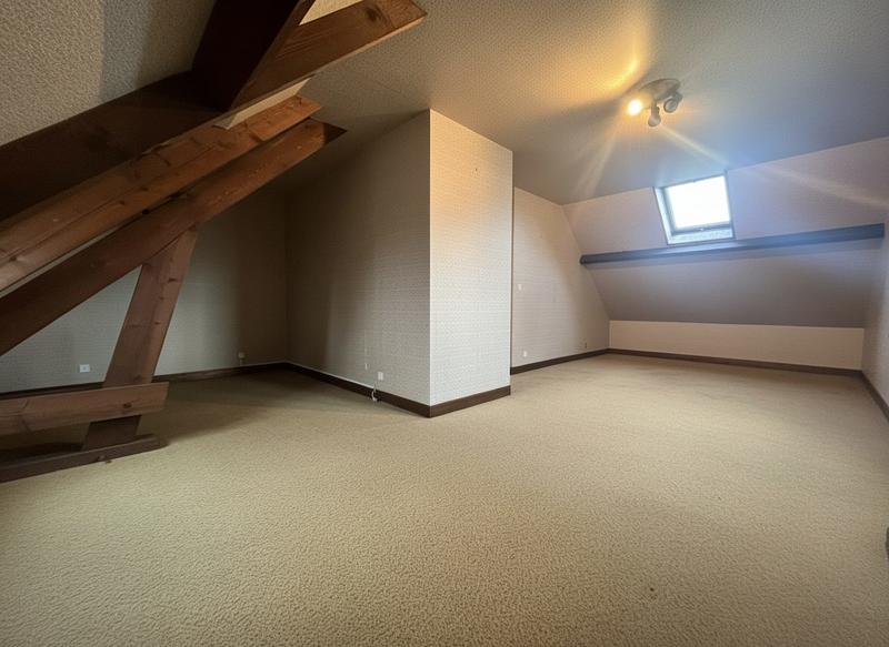 Maison - 150 m² - 7 pièces