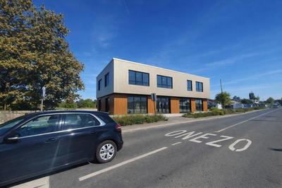 Local commercial - 200 m²