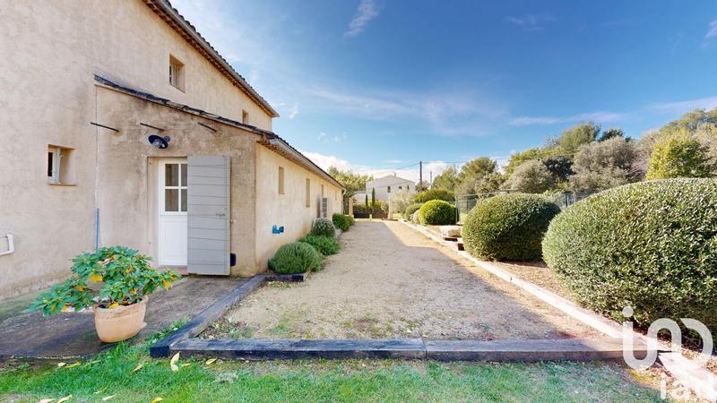 Maison - 280 m² - 10 pièces