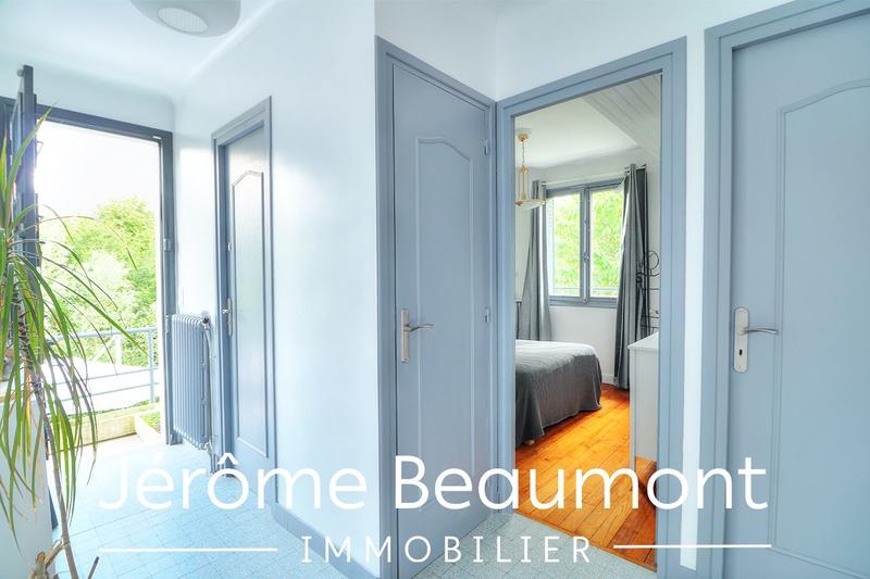 Maison - 87 m² - 6 pièces