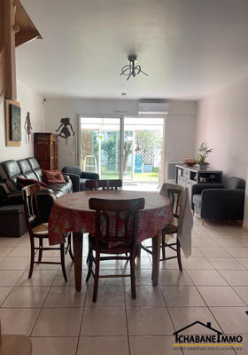 Maison - 95 m² - 4 pièces