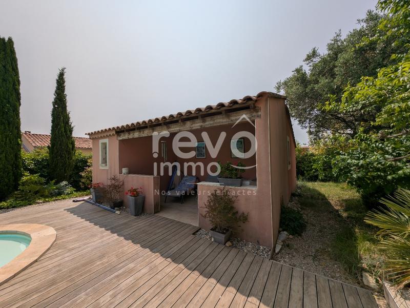 Maison - 200 m² - 7 pièces