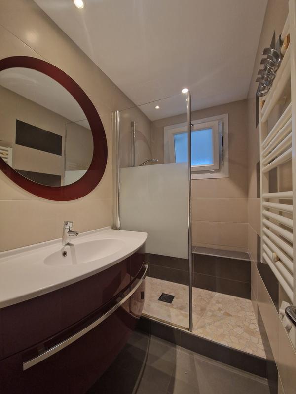 Appartement - 72 m² - 4 pièces