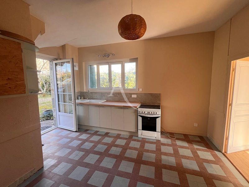 Appartement - 60 m² - 2 pièces