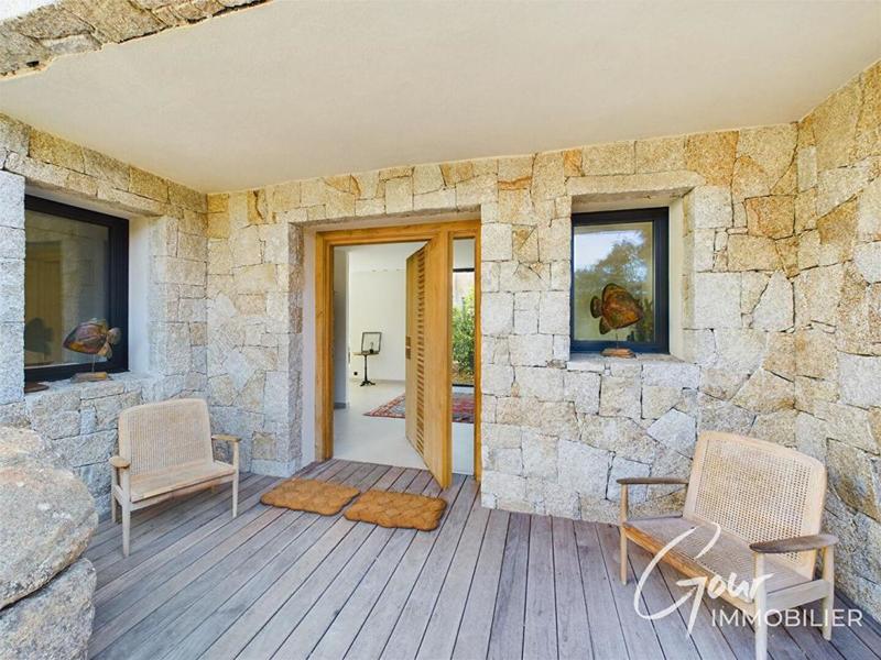 Villa - 370 m² - 7 pièces