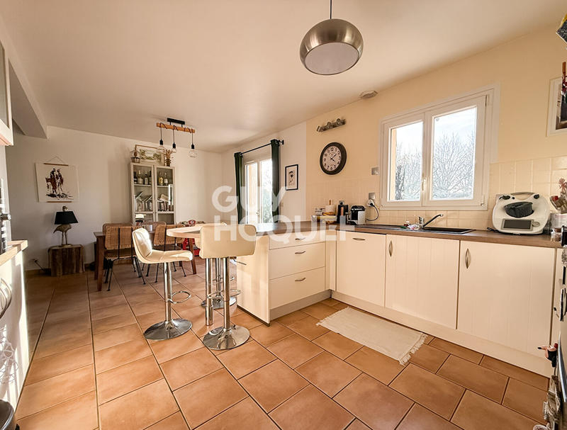 Maison - 85 m² - 5 pièces