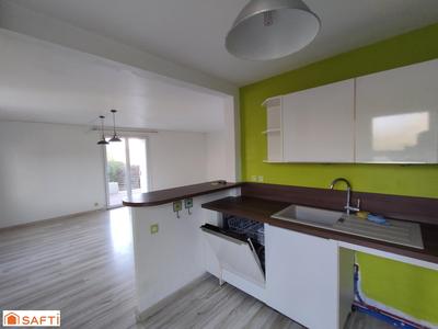 Maison - 81 m² - 3 pièces