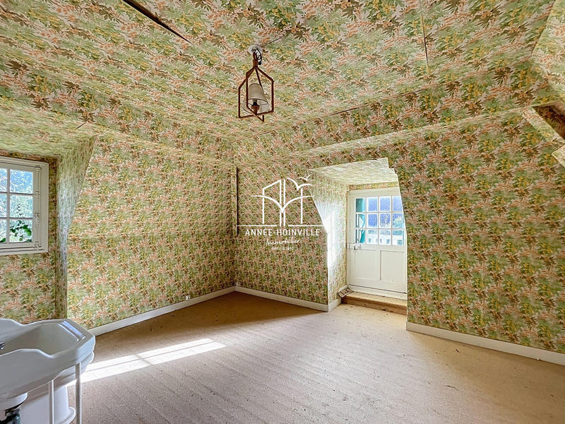 Maison ancienne - 190 m² - 7 pièces