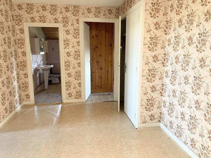 Maison traditionnelle - 260 m² - 10 pièces