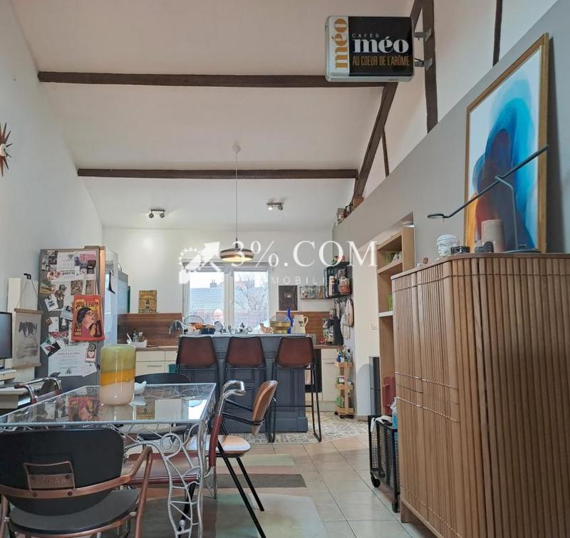 Maison - 98 m² - 6 pièces