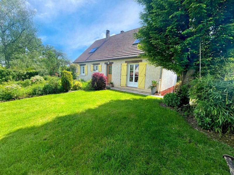 Maison - 122 m² - 6 pièces