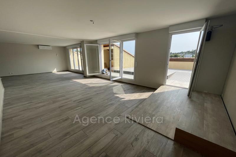 Appartement - 126 m² - 5 pièces