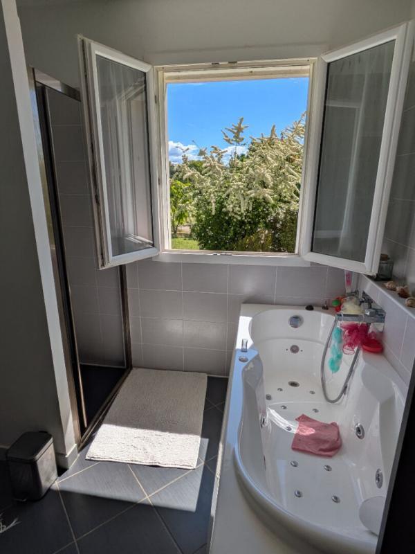 Maison - 198 m² - 7 pièces