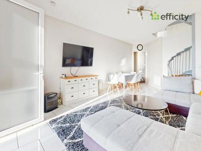 Duplex - 81 m² - 4 pièces