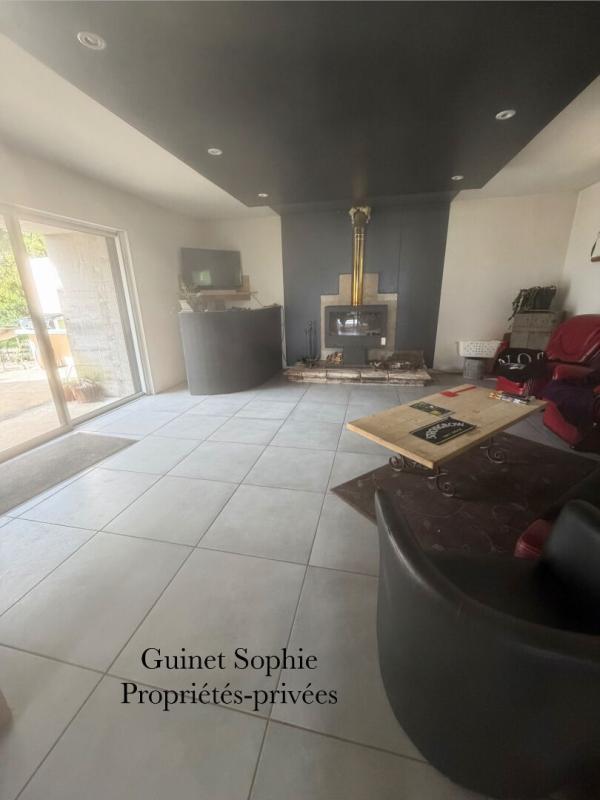 Maison - 185 m² - 7 pièces